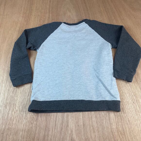 Kids Christmas Santa Sweatshirt Gray Red Ho Ho Ho Pullover Size 120 (5–6Y) - Picture 2 of 5